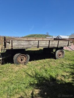 Vlečka za traktor