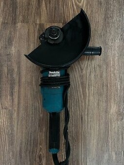 Uhlová brúska zn.Makita, GA9050R