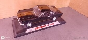 Predám model 1:18