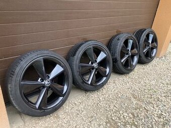 Predám Škoda disky 5x112 R18 GOLUS 225/40/R21