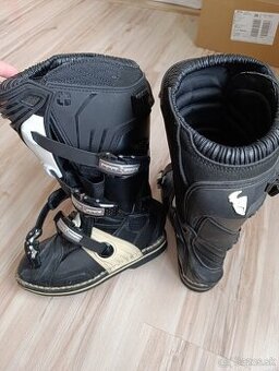 Motocrossove čižmy thor