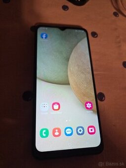 Samsung A12 dual sim black 3gb ram 32gb pamäť v peknom stave