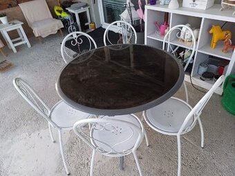 Terasovy stôl a stoličky