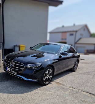 Mercedes-Benz E trieda Sedan 220cdi 4MATIC