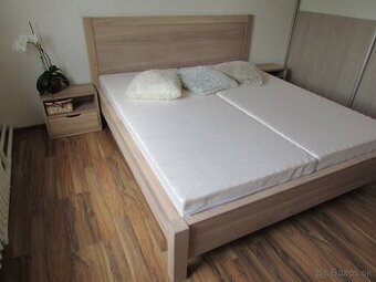Luxusná dubová postel Klára ihned k odberu