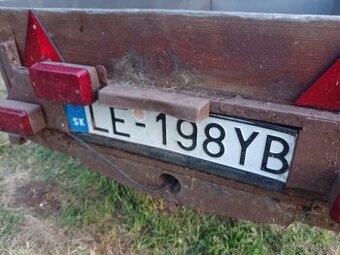 Prívesný vozík šport jacht