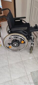Invalidny vozík. - 1