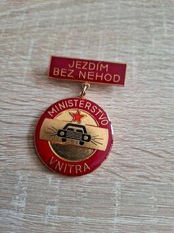 Odznak Ministerstva vnútra - jazdím bez nehody
