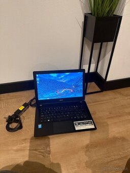 Predám acer Aspire V13, i3 , 500gb SSHD, 4gb , 13,3lcd