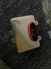 5dv00900000 xenon riadiaca jednotka skoda