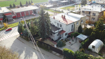 Trojpodlažný RD s veľkou záhradou v Moldave nad Bodvou