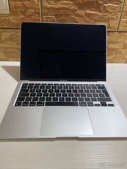 MacBook Air M1