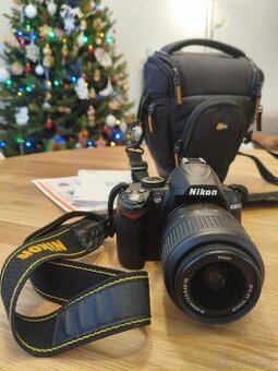 Digitálna zrkadlovka NIKON D3000