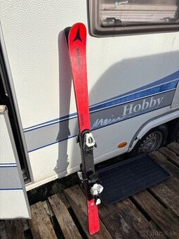 Detské pretekarske lyže Atomic redster 131 cm