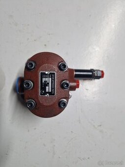 Čerpadlo servořízení zetor uř1