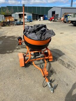 Posypací vozík Dakr