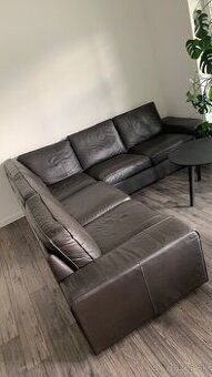 Predám koženú rohovú sedačku.