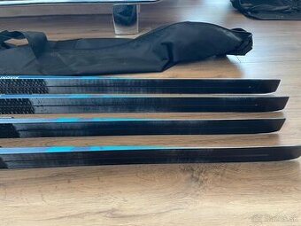 Bežky spolu v výbavou