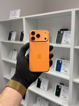 ZÁRUKA 2 ROKY /  Apple iPhone 17 Pro 256GB Cosmic Orange