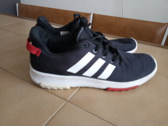 Panske bezecke tenisky ADIDAS.