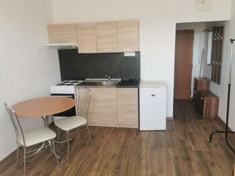 Garsonka na PRENAJOM Topoľčany - 1