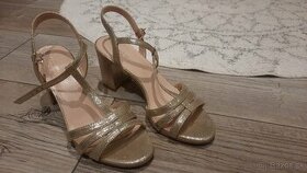Sandálky zlaté  - 38