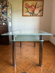 Sklenený jedálenský stol - 1