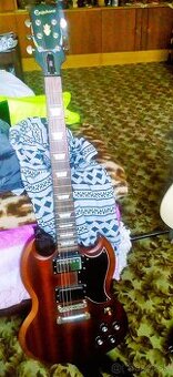 SG - EPIPHONE