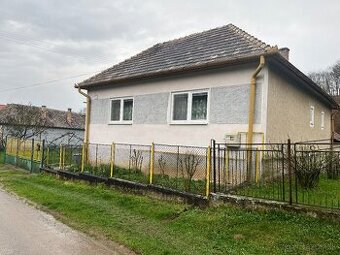Rodinný dom Uhorské