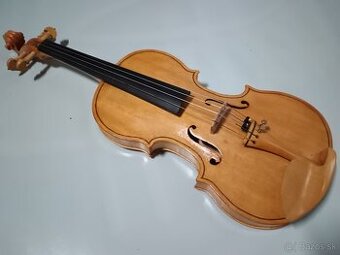 4/4 husle - ručná výroba
