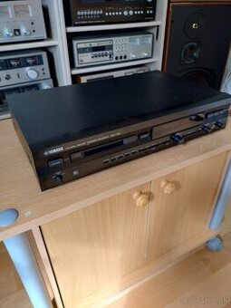 Mini disc Yamaha MDX 595