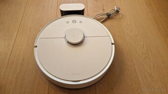 Roboticky vysavac Xiaomi Roborock S5 02-00 biely