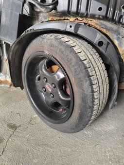 4x100 r15