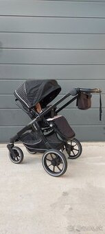 Emmaljunga NXT90 De Luxe crystal black 2023