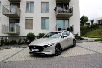 Mazda 3 2.5 e-Skyactiv G140 mHEV Takumi, V záruke, 13 000km - 1