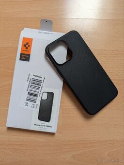 iPhone 15 Pro Max - Spigen Liquid Air