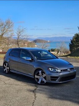 Volkswagen GOLF 7 R
