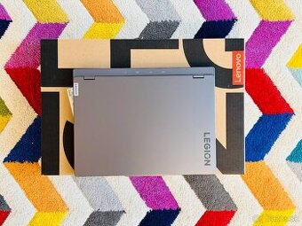 Lenovo Legion Slim 5 14APH8 (OLED), celokovový, záruka 1 rok