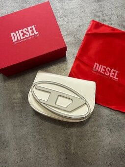 Diesel biela kabelka