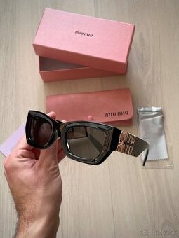 Dámske slnečné okuliare miu miu