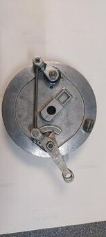 Predám brzdový štít  originál,dvojkľúč CZ, Jawa 350