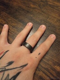 Oura Ring 4 Stealth (matne čierny) 10 - v záruke, s dokladom