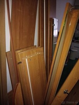 Dosky z nábytku - 1