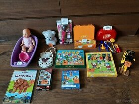 Detské hračky a knihy