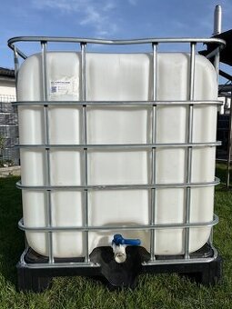 IBC 1000l plastova nadrz