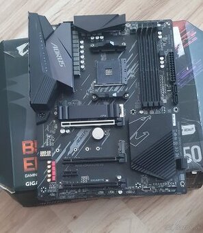 GIGABYTE B550 AORUS ELITE V2