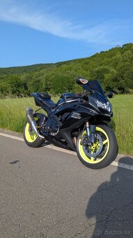 Suzuki Gsxr 600 K9