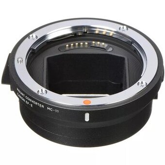Sigma MC-11 adapter