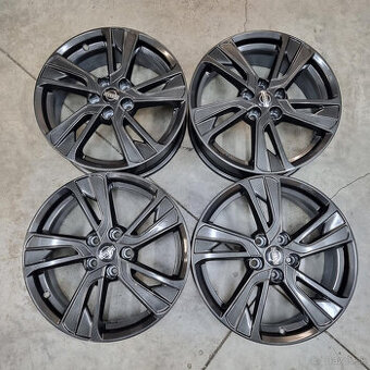 NISSAN disky 5x114,3 R18 7J ET47