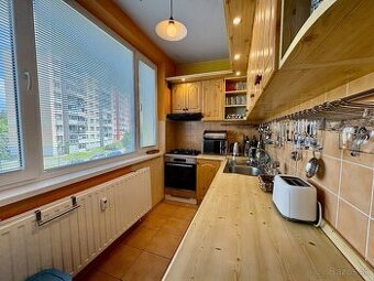 3 izbový byt 80m2+lodžia, Kpt. Jaroša, Košice Furča